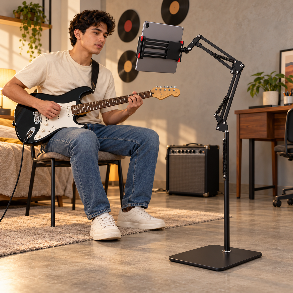 Soporte de Pie Articulado -  Tus Manos en la Música